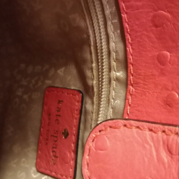 Kate Spade  with adjustable detachable handbag bow on front - Picture 11 of 16